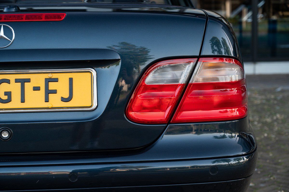 Mercedes-Benz CLK-Klasse (2001) — foto 82