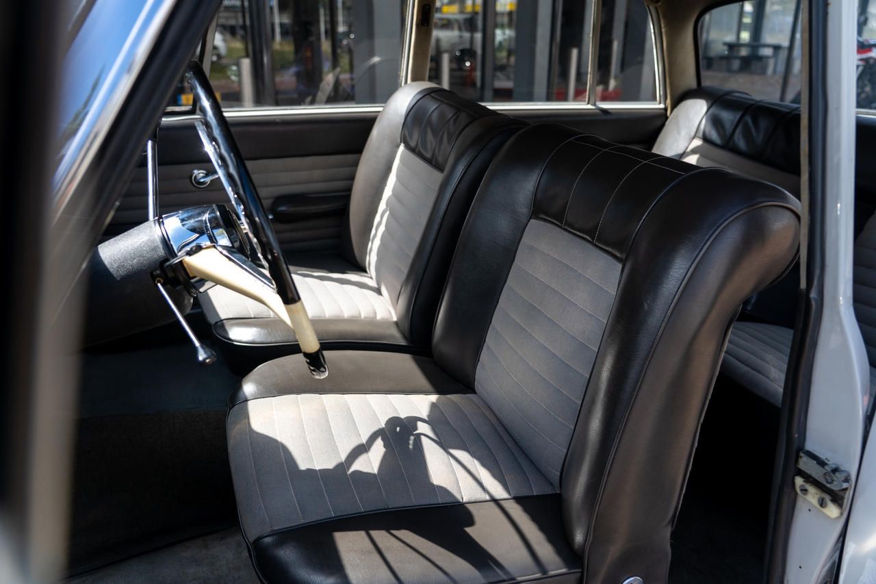 Alfa Romeo 2600 (1966) — foto 17