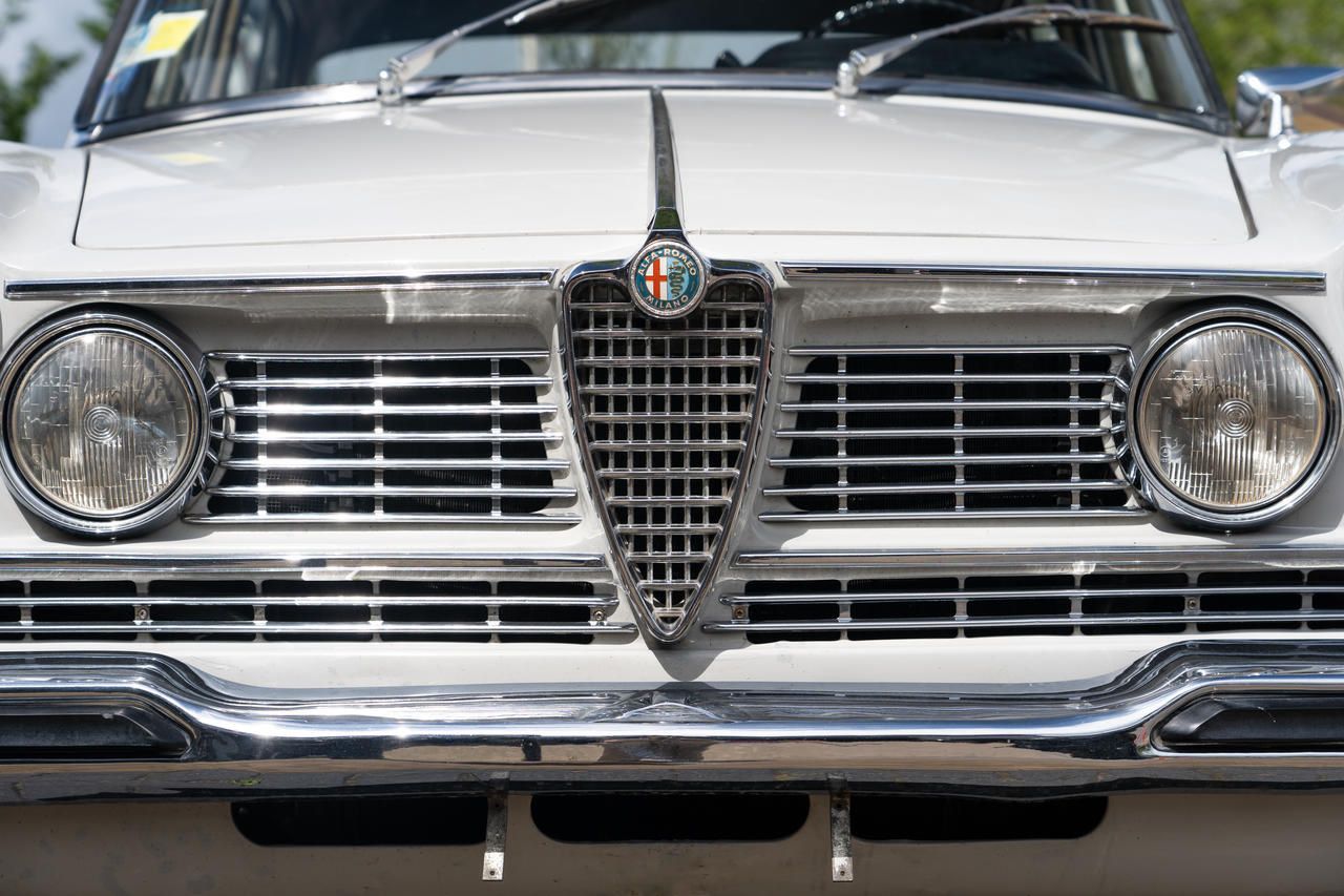 Alfa Romeo 2600 (1966) — foto 11