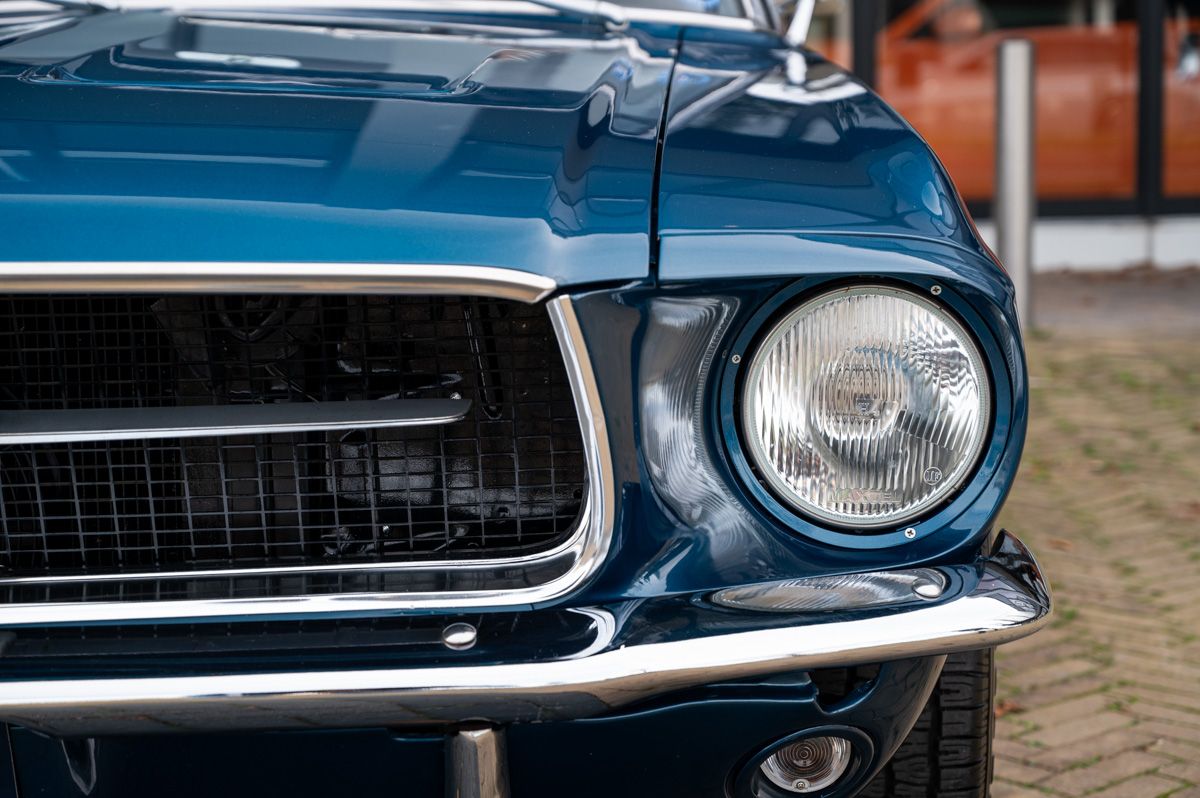 Ford Mustang (1967) — foto 27