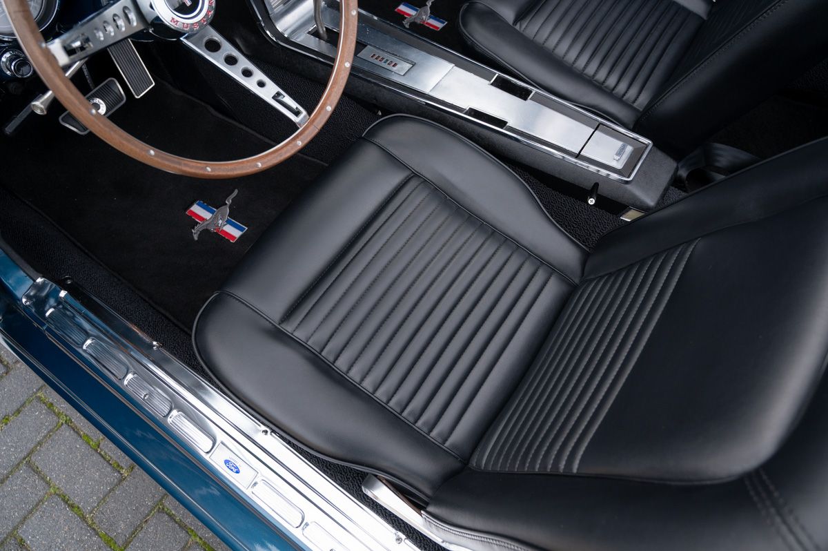 Ford Mustang (1967) — foto 48