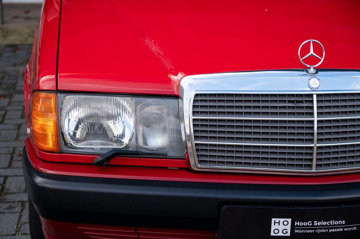 Mercedes-Benz 190-Serie (1992) — foto 15