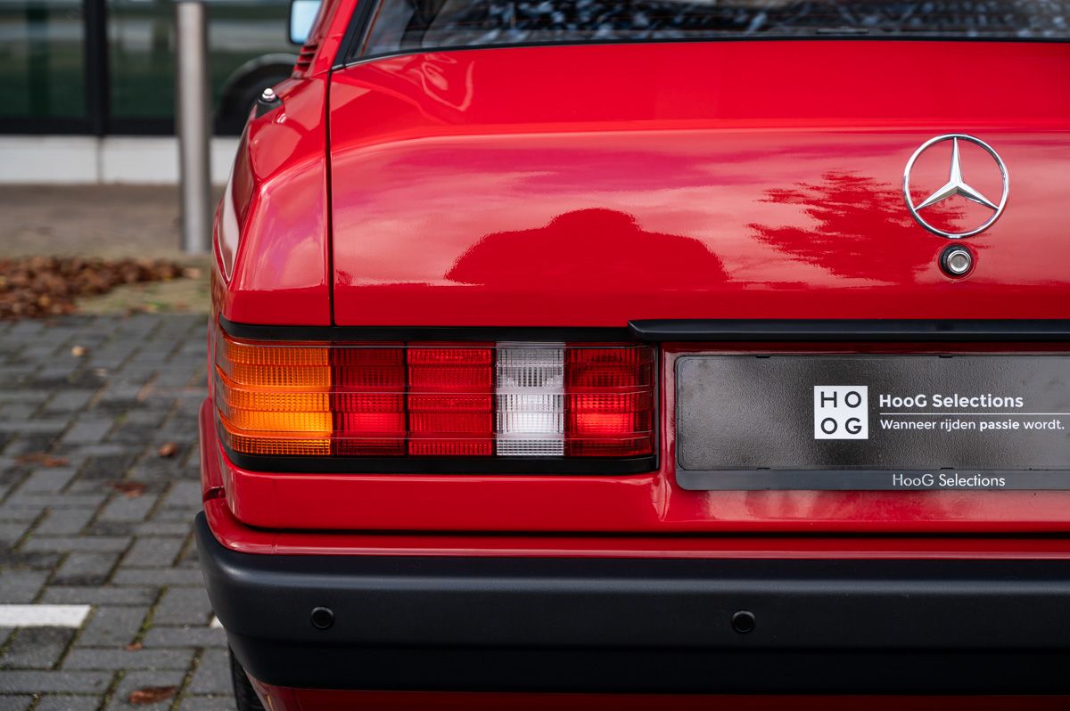 Mercedes-Benz 190-Serie (1992) — foto 21
