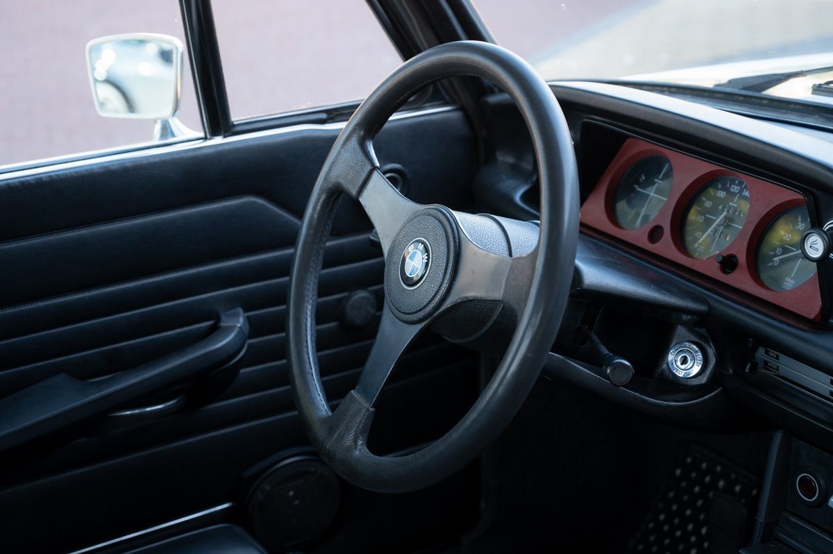 BMW 2002 (1974) — Foto 55