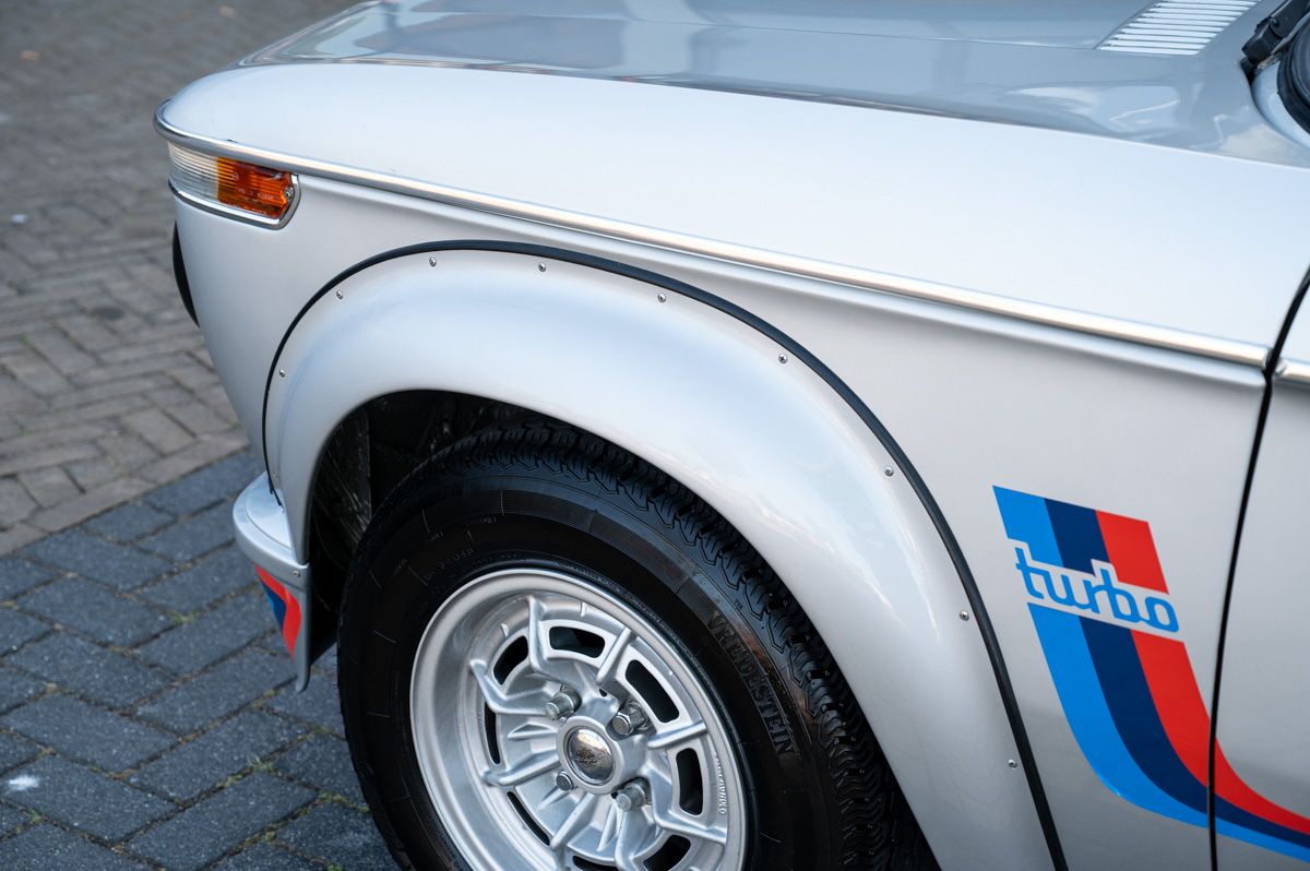 BMW 2002 (1974) — Foto 16