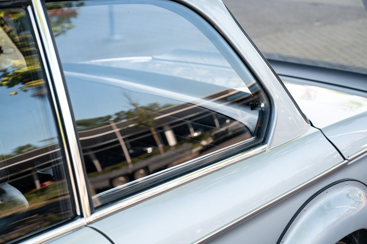 BMW 2002 (1974) — Foto 30