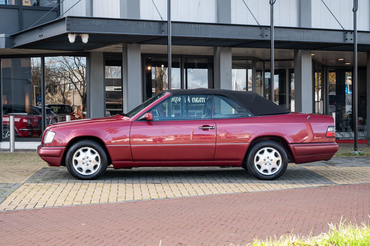 Mercedes-Benz E-Klasse (1995) — foto 2
