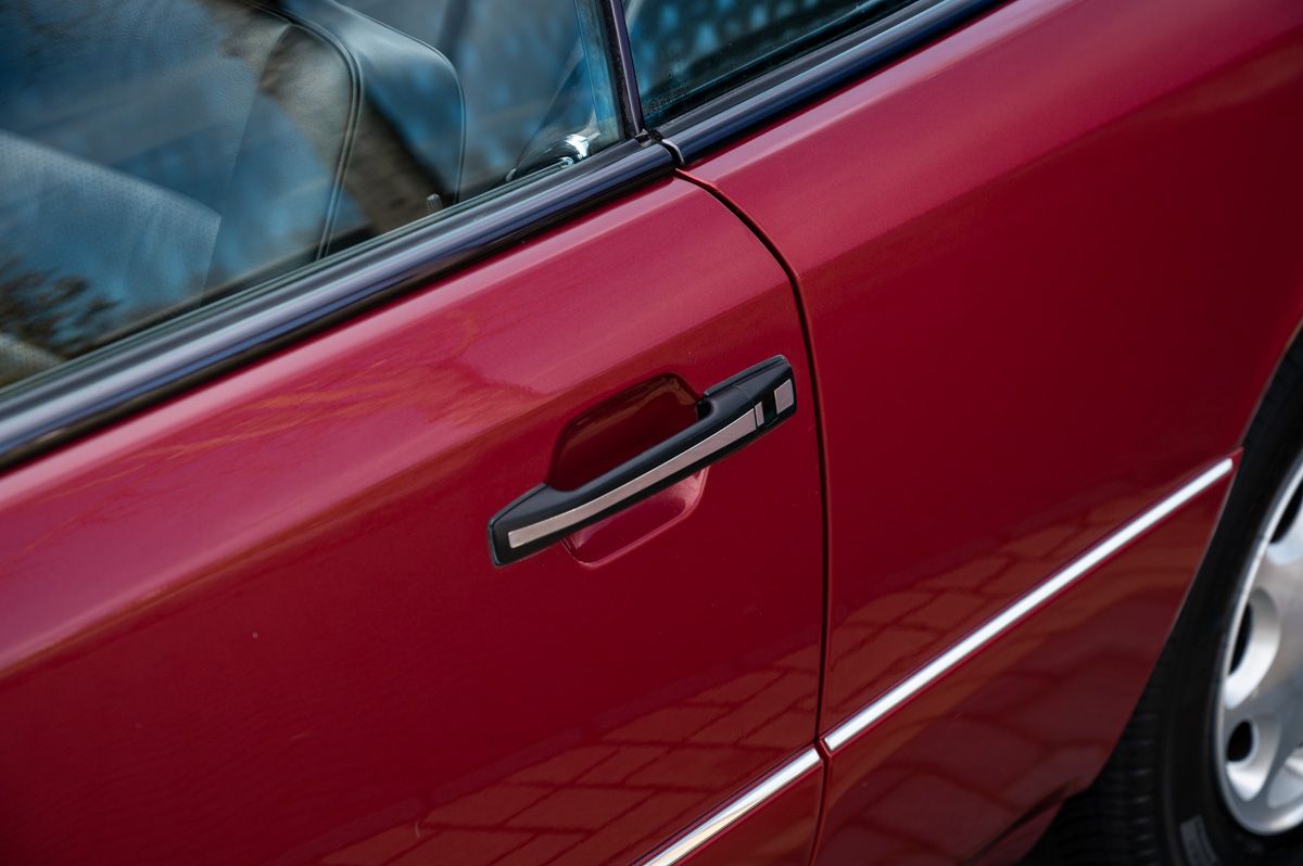 Mercedes-Benz E-Klasse (1995) — foto 33