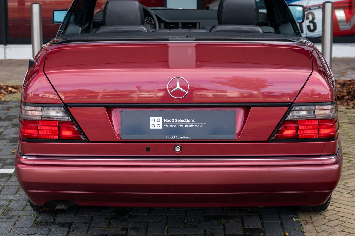 Mercedes-Benz E-Klasse (1995) — foto 12