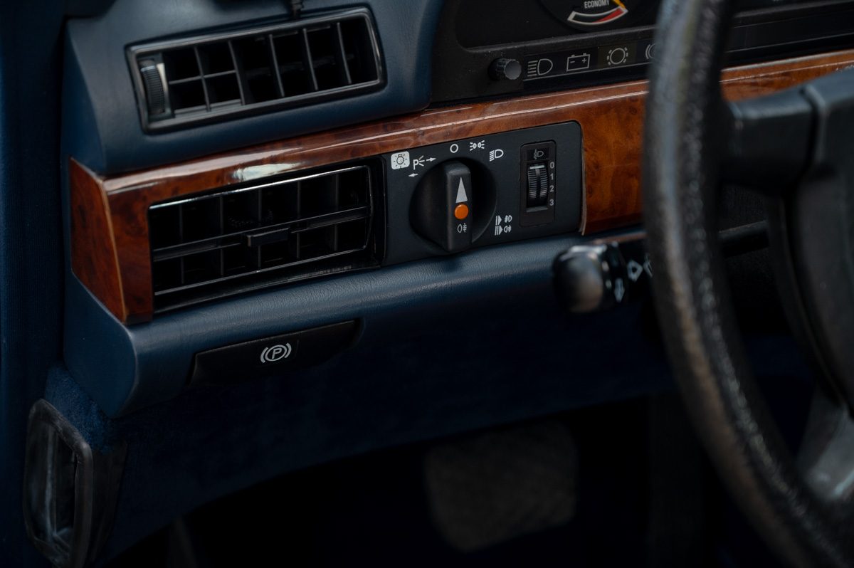 Mercedes-Benz S-Klasse (1985) — صورة 50
