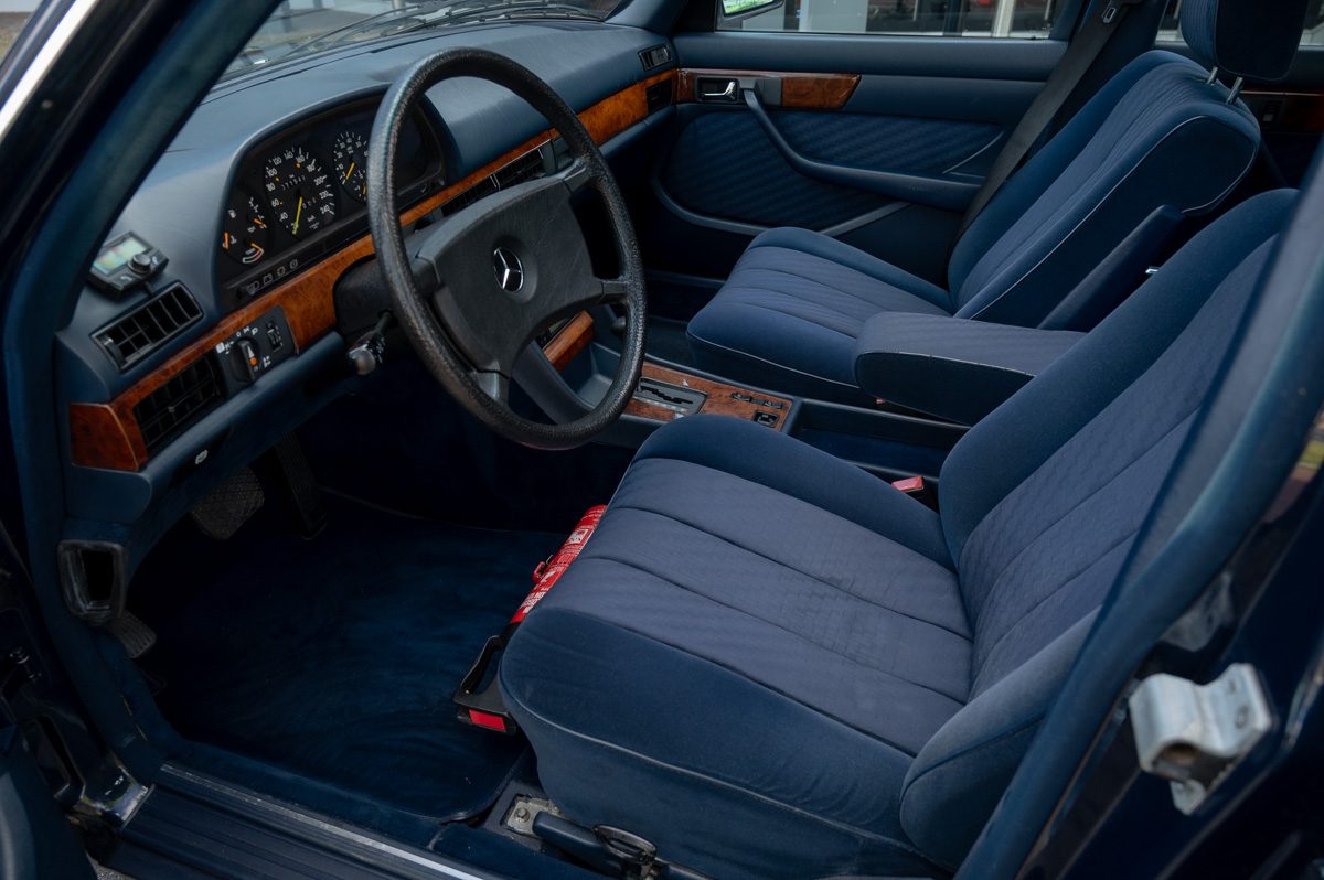Mercedes-Benz S-Klasse (1985) — صورة 34