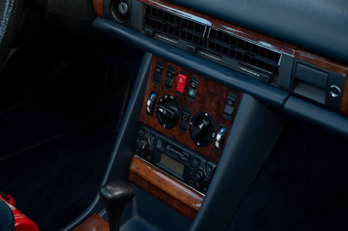 Mercedes-Benz S-Klasse (1985) — صورة 52