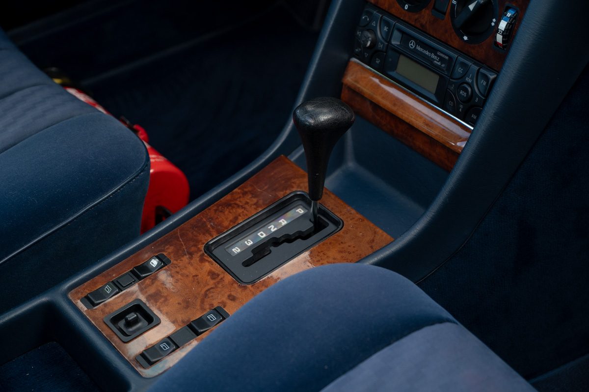 Mercedes-Benz S-Klasse (1985) — صورة 53