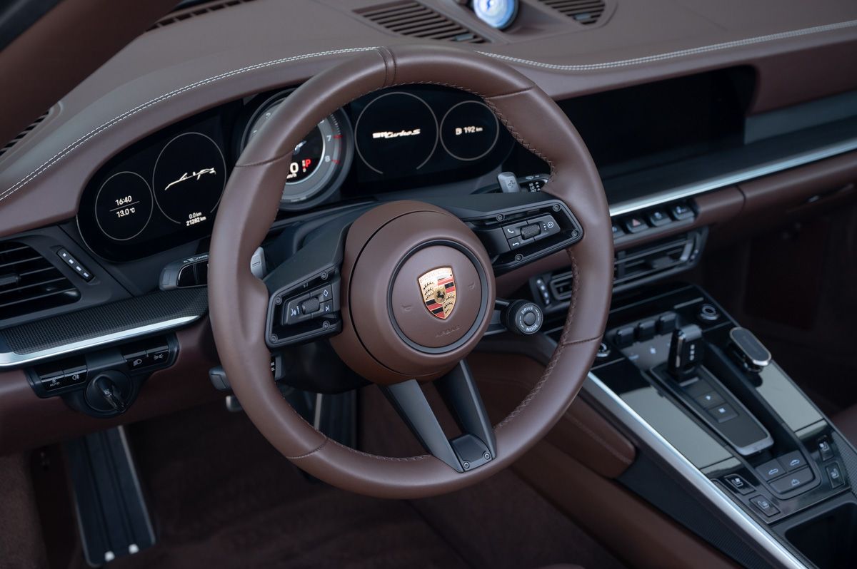 Porsche 911 (2021) — foto 65