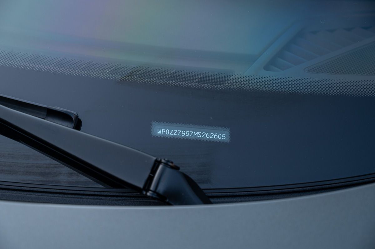 Porsche 911 (2021) — foto 37