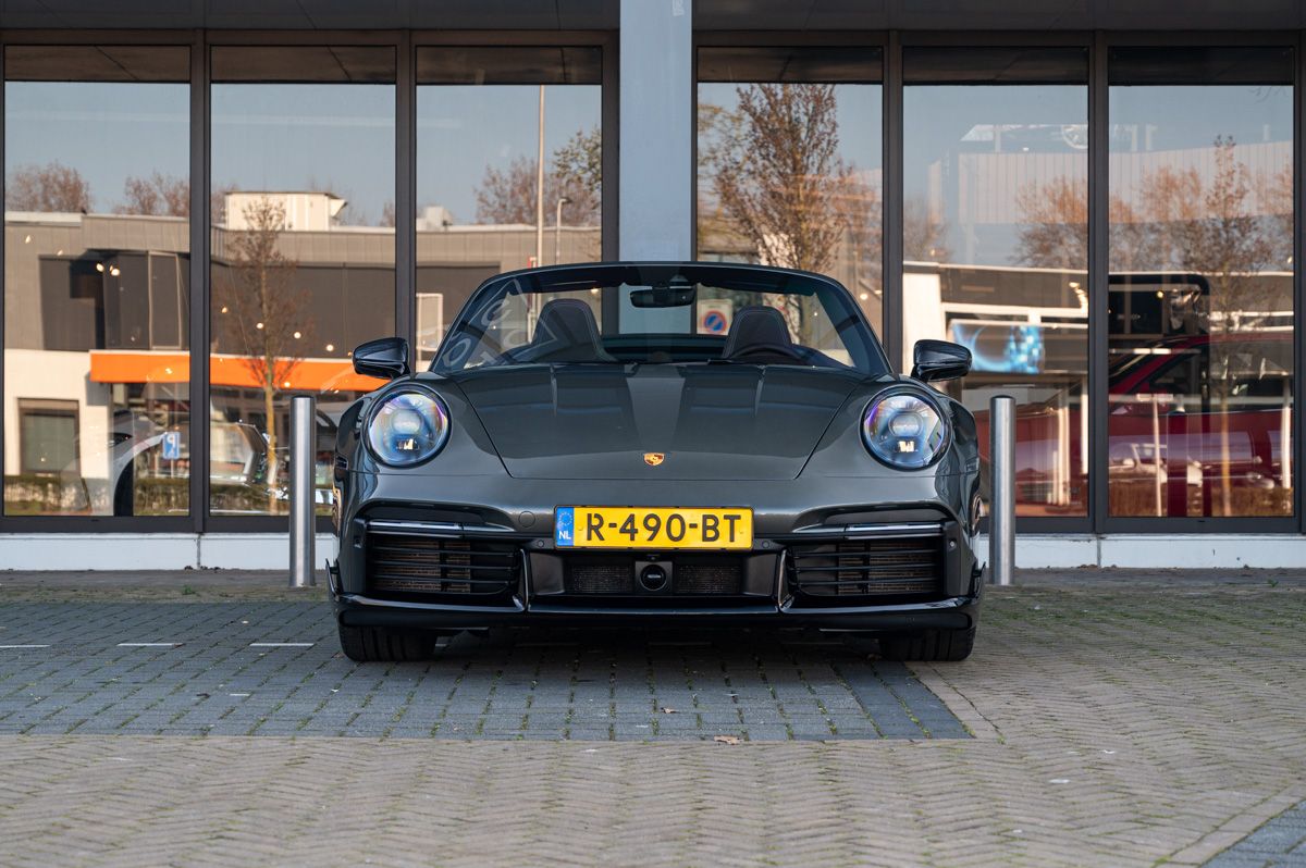 Porsche 911 (2021) — foto 6