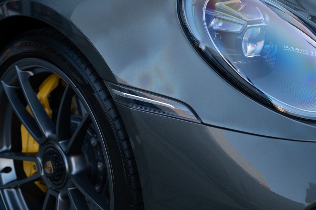 Porsche 911 (2021) — foto 39