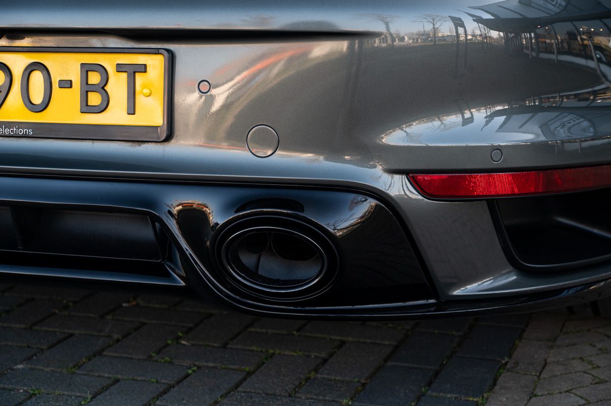 Porsche 911 (2021) — foto 46