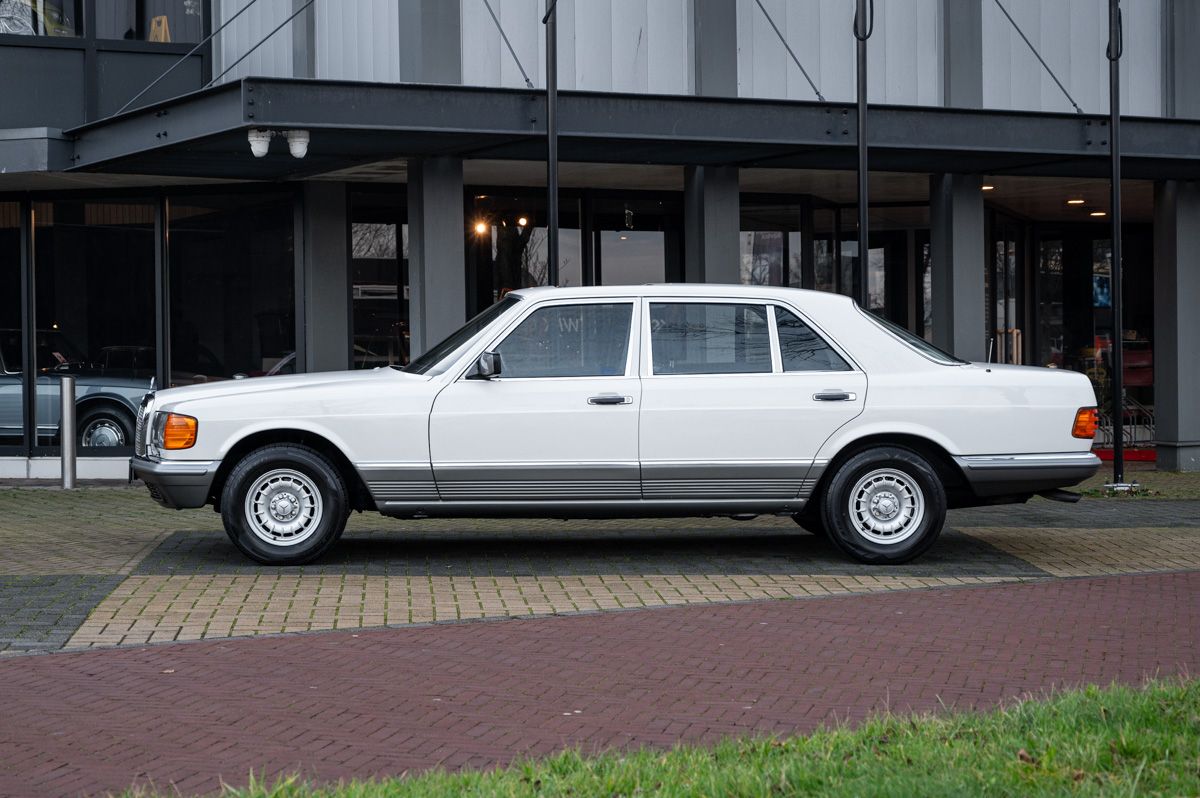 Mercedes-Benz S-Klasse (1984) — foto 2