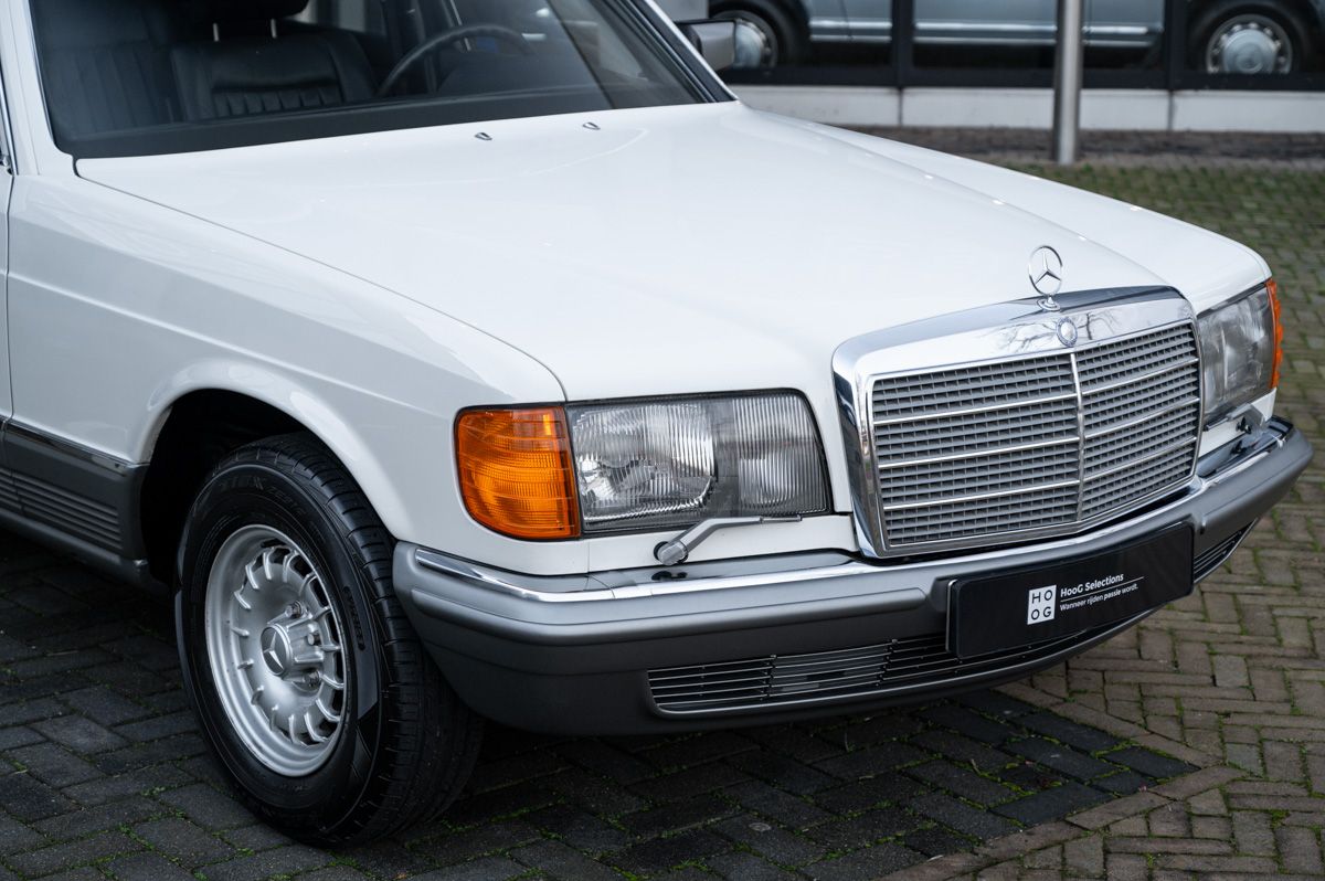 Mercedes-Benz S-Klasse (1984) — foto 17