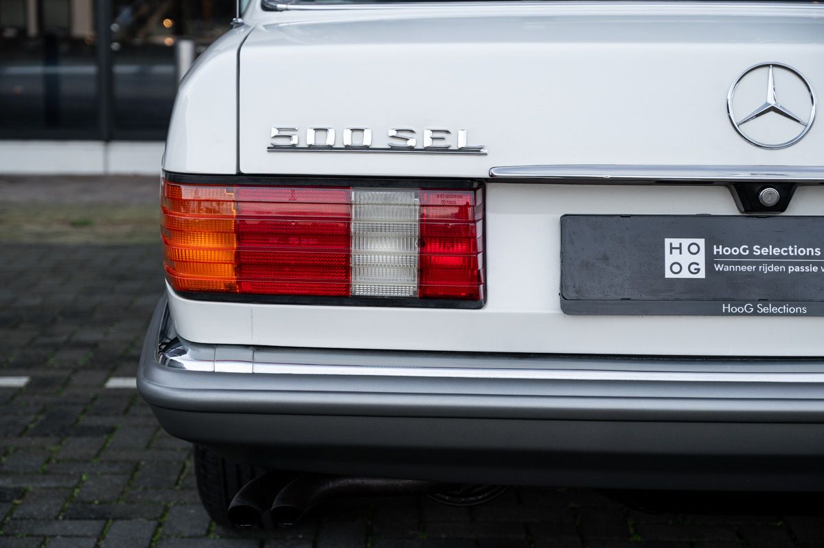 Mercedes-Benz S-Klasse (1984) — foto 19