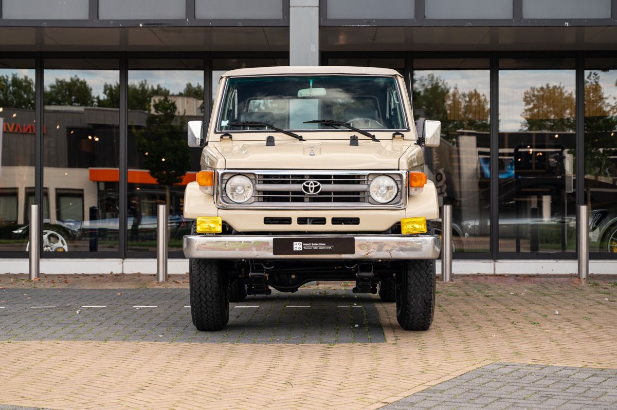 Toyota Land Cruiser (1994) — Foto 7