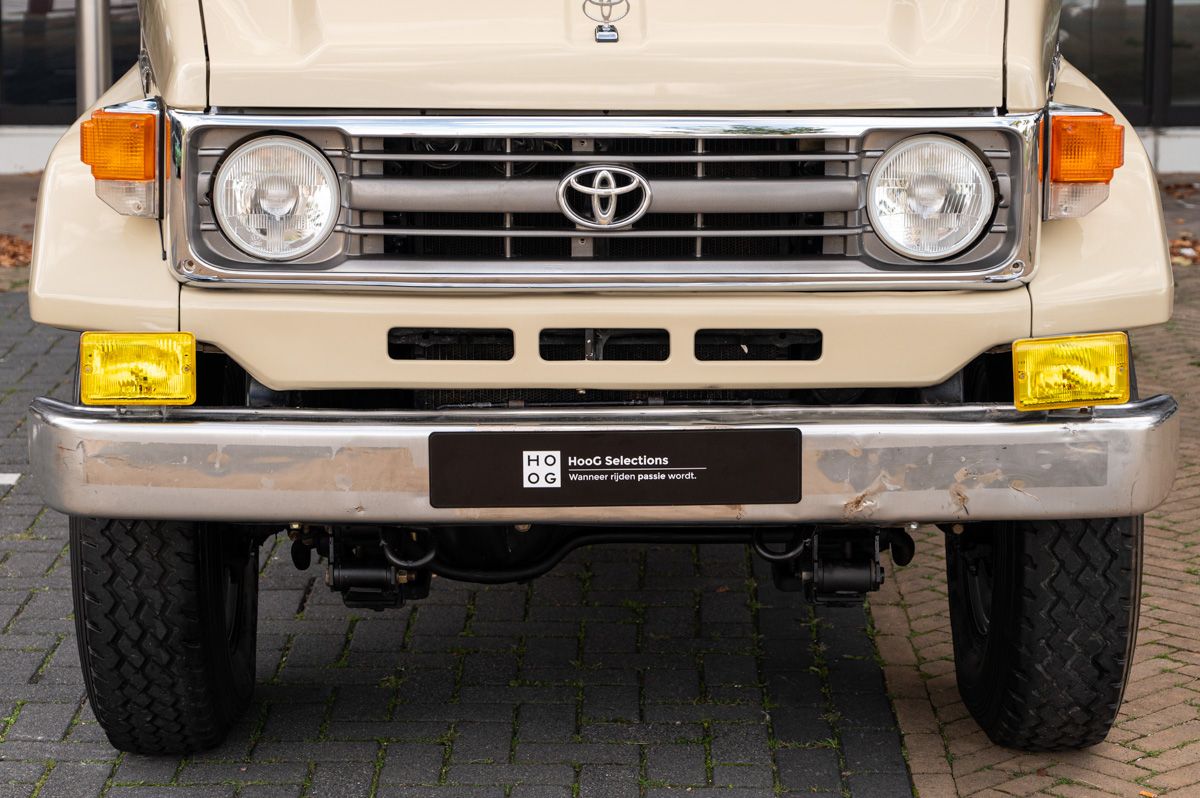 Toyota Land Cruiser (1994) — Foto 8