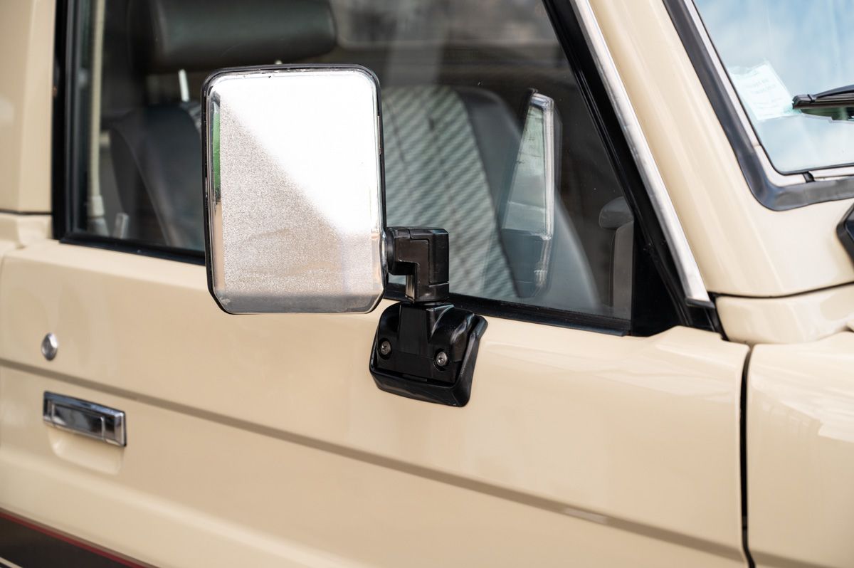 Toyota Land Cruiser (1994) — Foto 30
