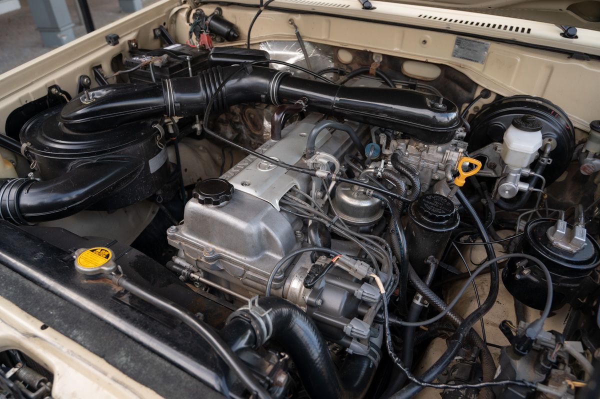 Toyota Land Cruiser (1994) — Foto 72