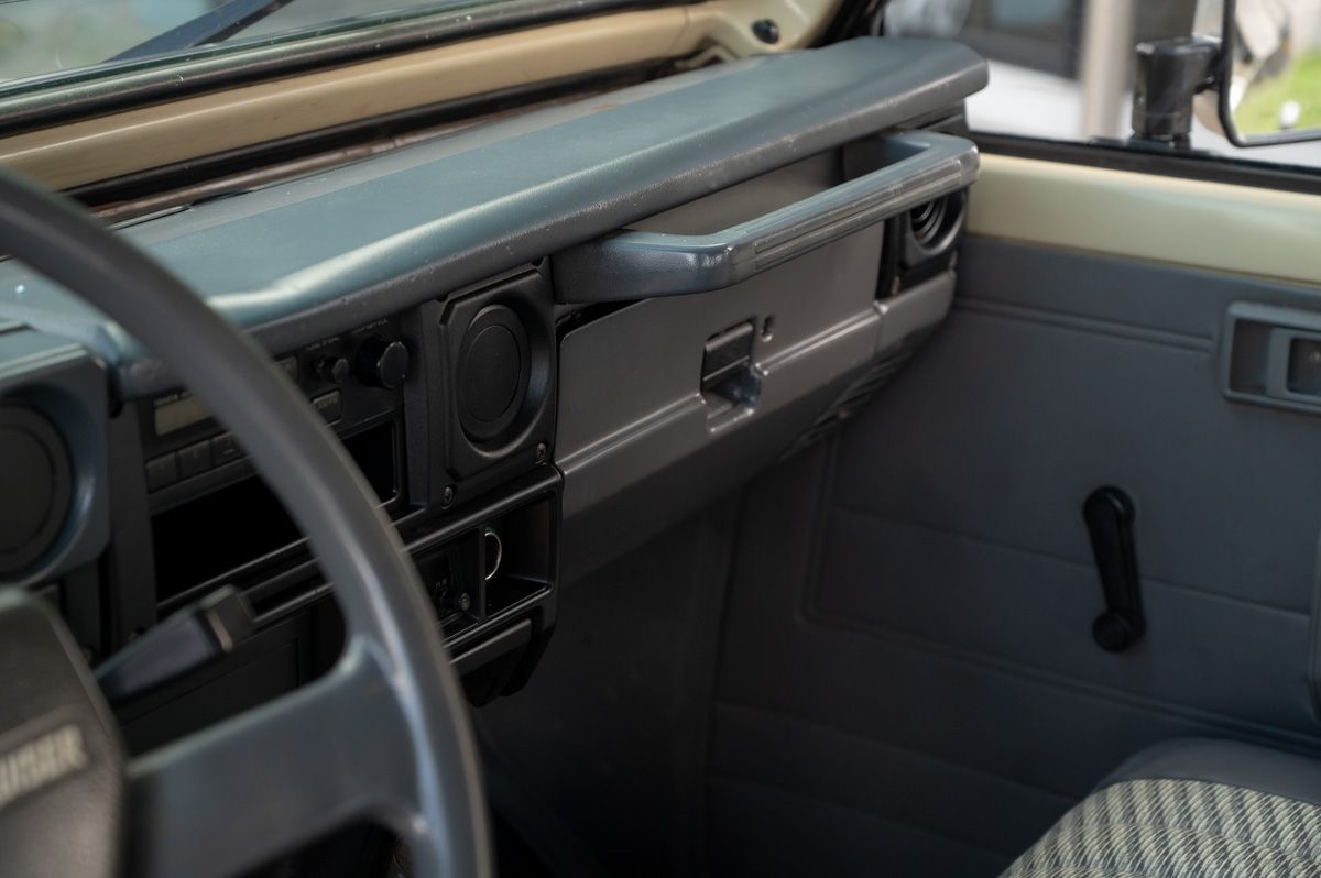 Toyota Land Cruiser (1994) — Foto 69
