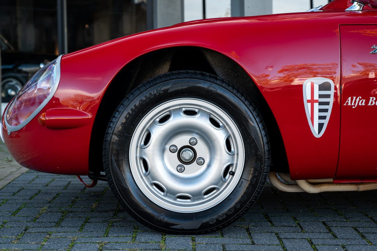Alfa Romeo TZ1 (1963) — foto 18