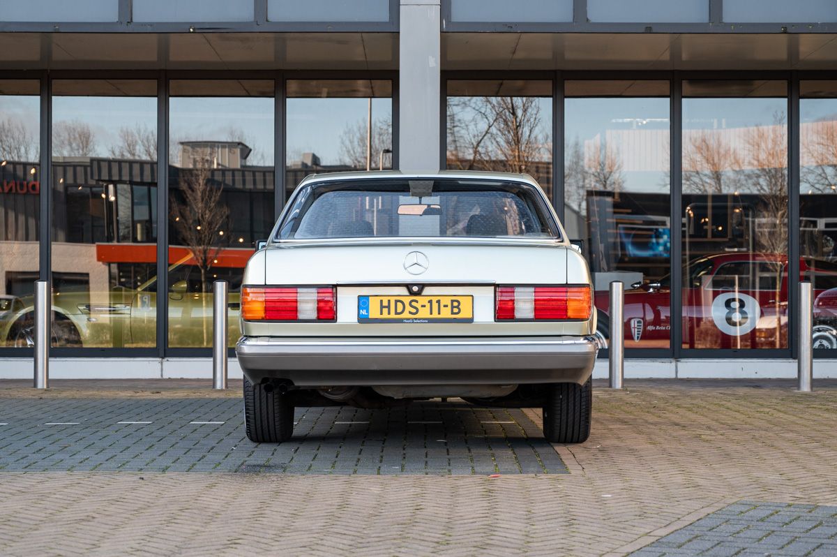 Mercedes-Benz S-Klasse (1986) — foto 10
