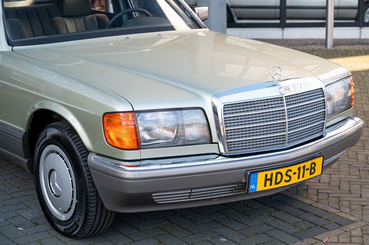 Mercedes-Benz S-Klasse (1986) — foto 18
