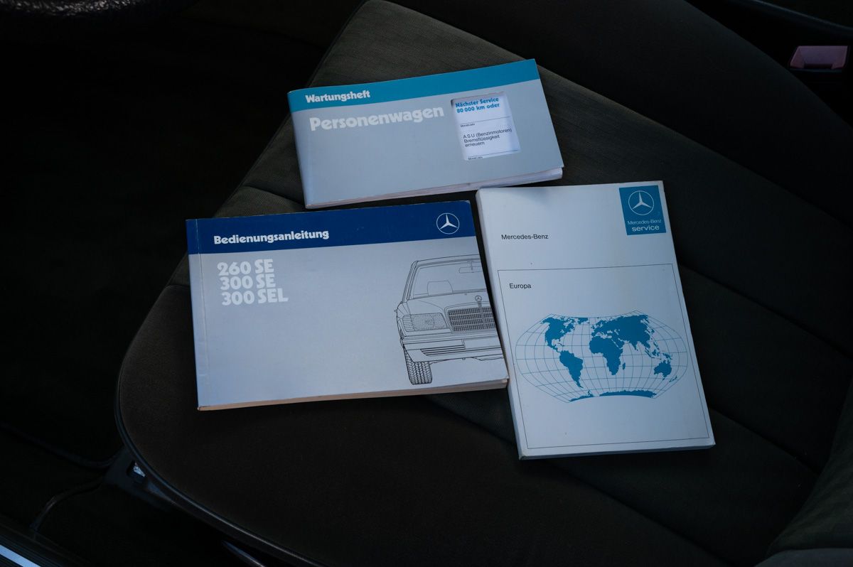 Mercedes-Benz S-Klasse (1986) — foto 32