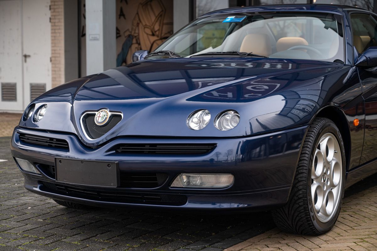 Alfa Romeo GTV (1999) — photo 4