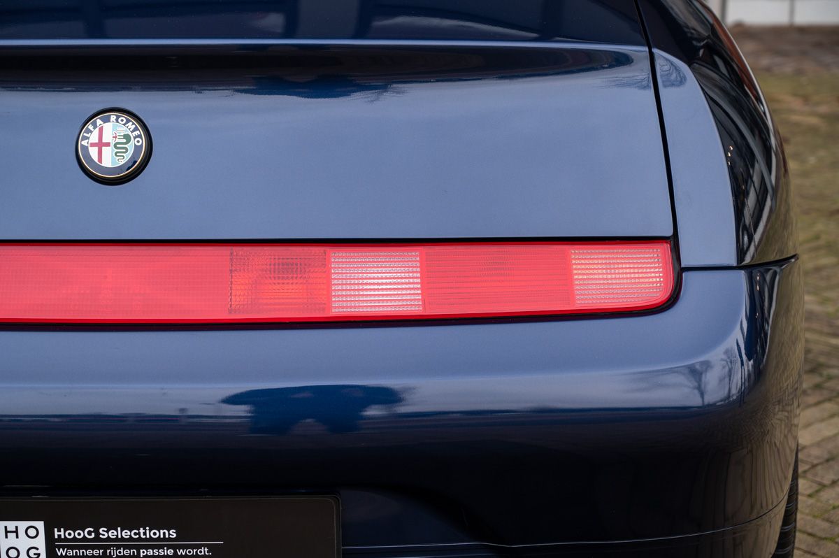 Alfa Romeo GTV (1999) — photo 25