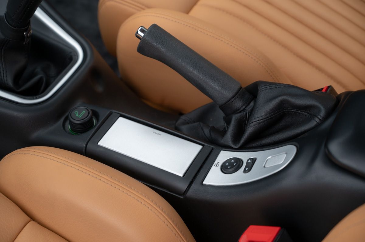 Alfa Romeo GTV (1999) — photo 57
