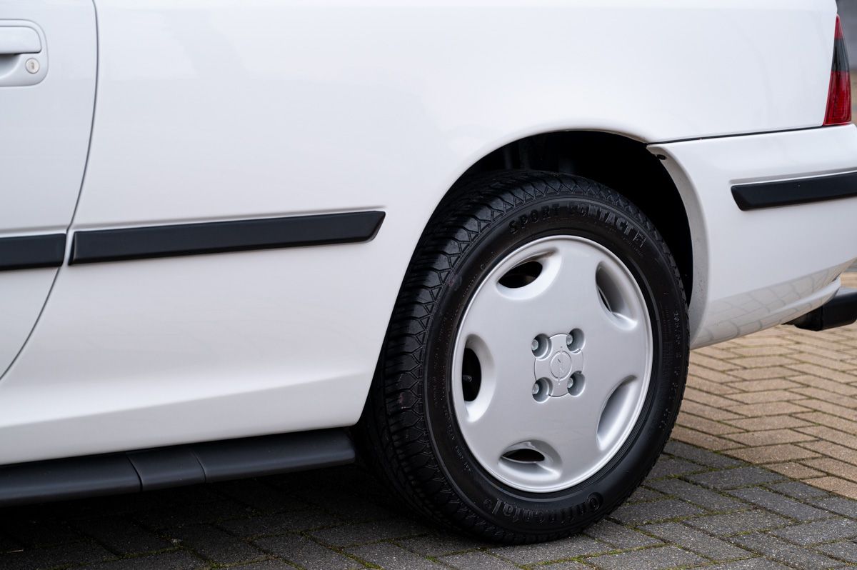 Opel Calibra (1996) — Foto 14