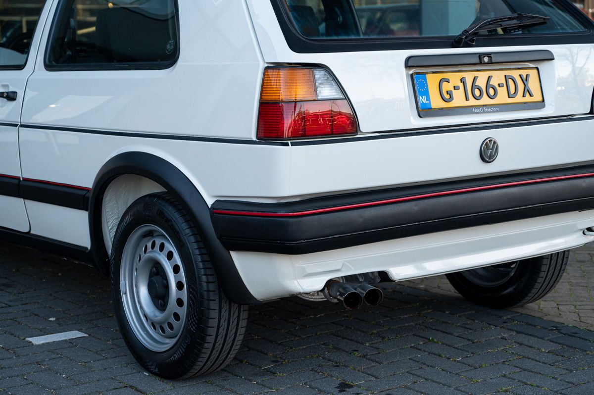 Volkswagen Golf (1989) — foto 34