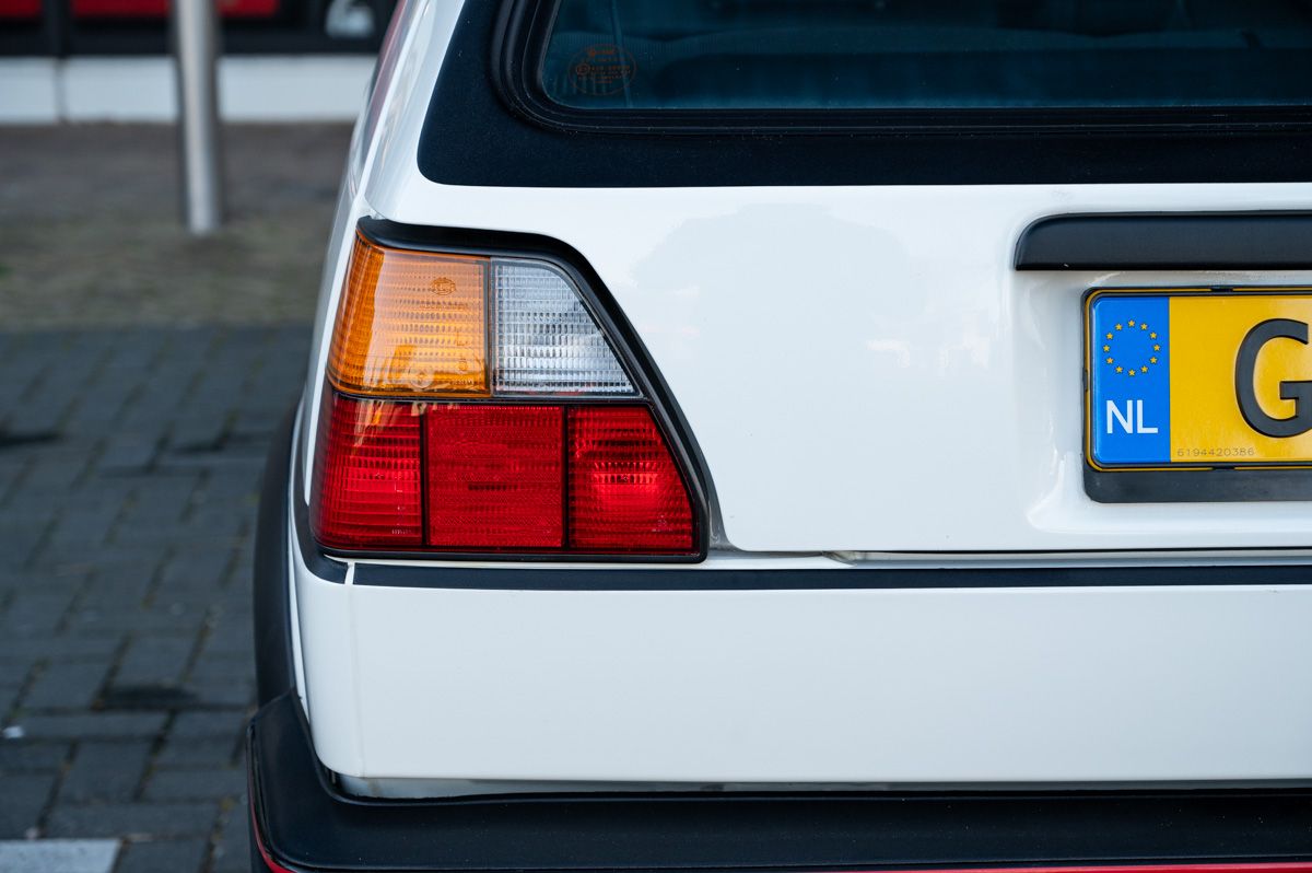 Volkswagen Golf (1989) — foto 26