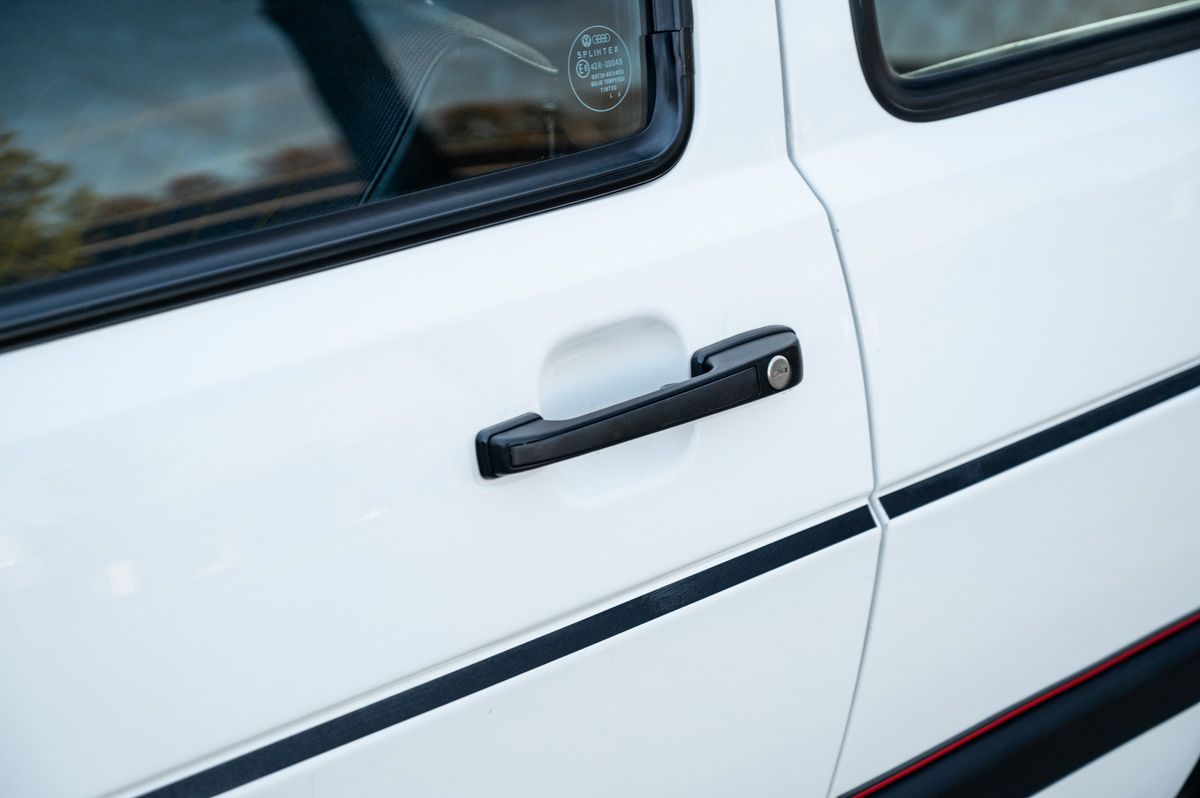 Volkswagen Golf (1989) — foto 36