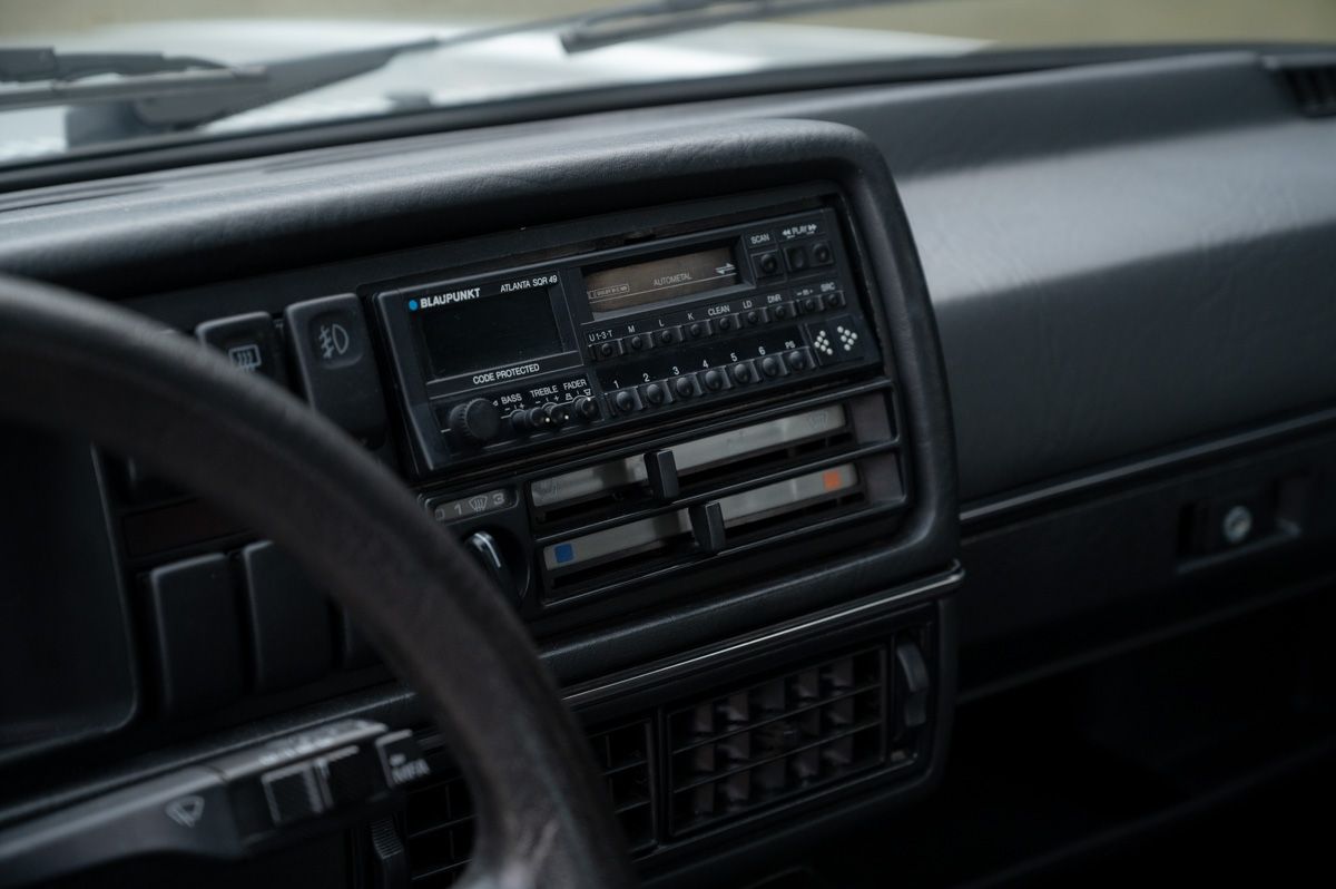 Volkswagen Golf (1989) — foto 52