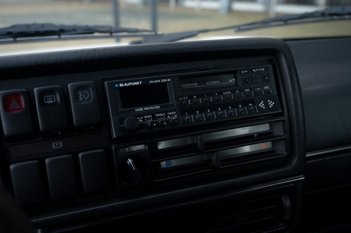 Volkswagen Golf (1989) — foto 58