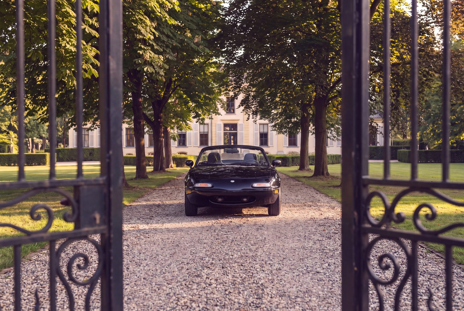 Mazda MX-5 (1995) — foto 100