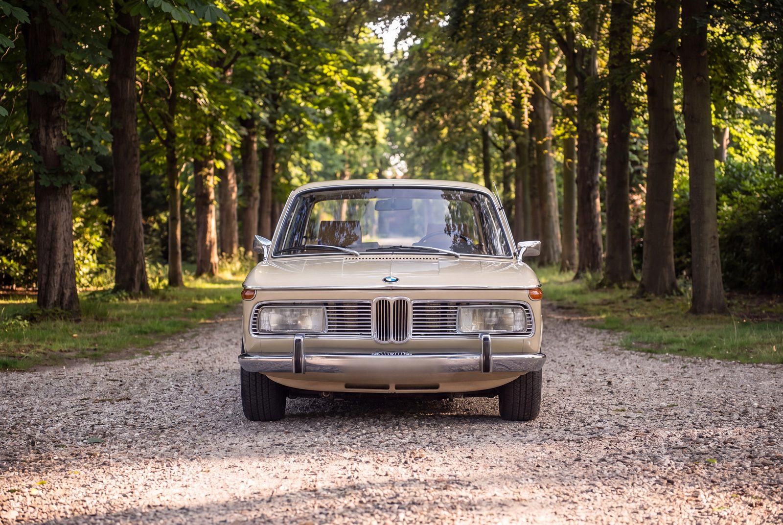 BMW 2000 (1971) — photo 73