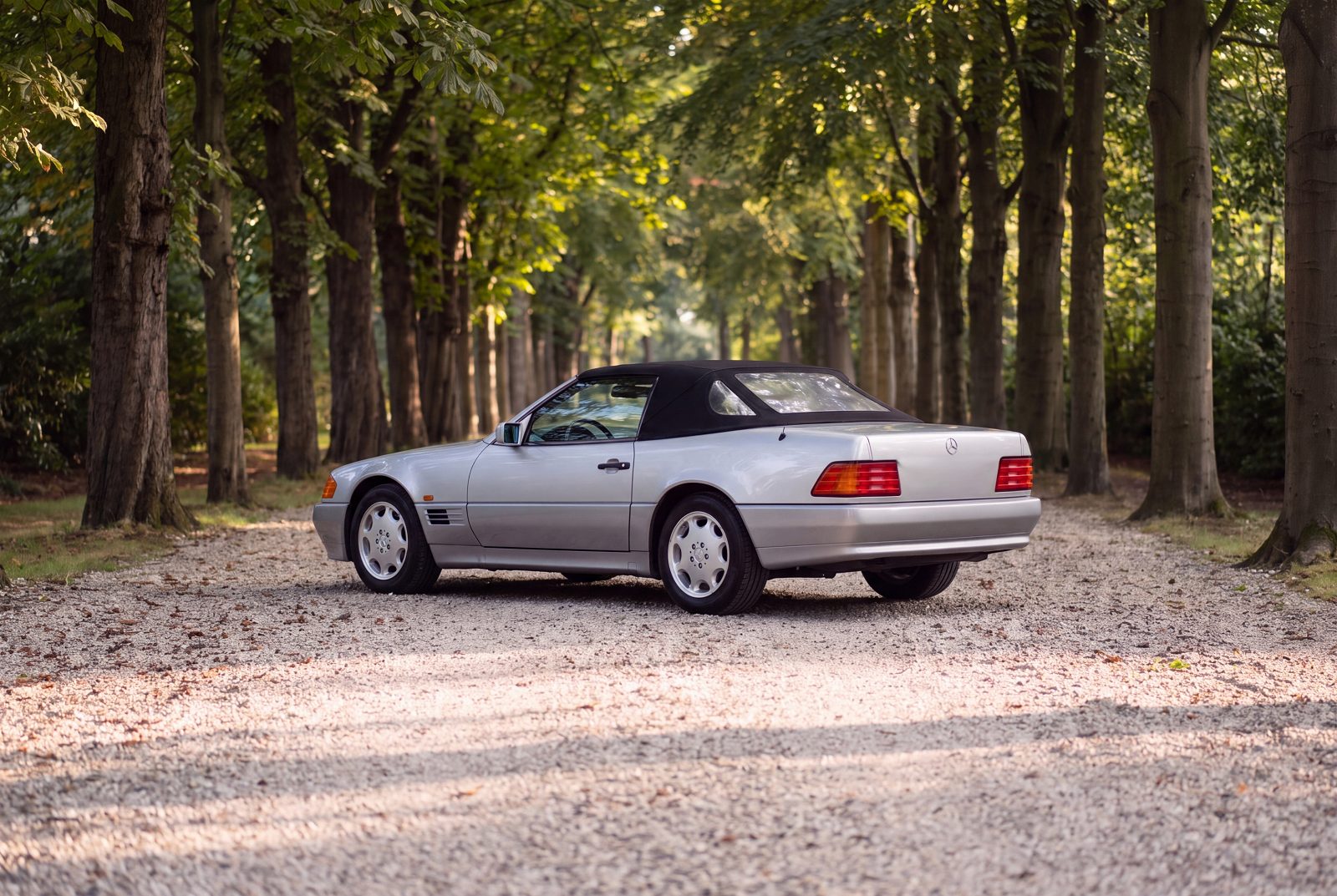Mercedes-Benz SL 500 (1990) — foto 77