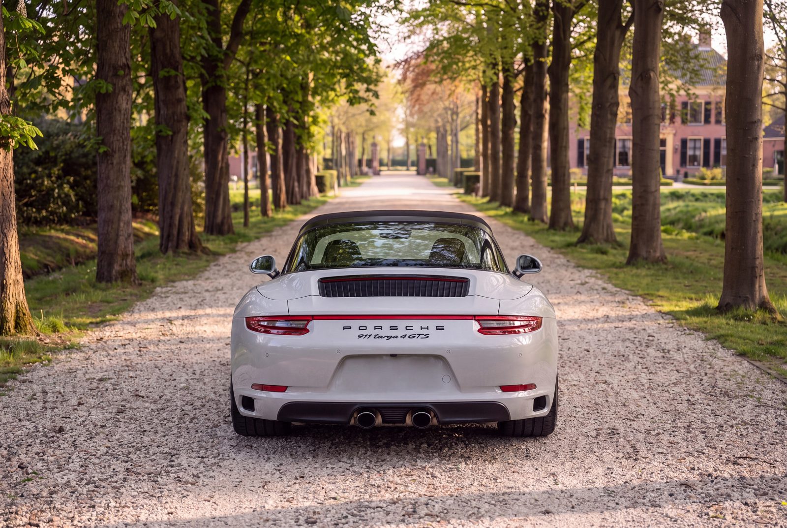 Porsche 911 (2017) — foto 106