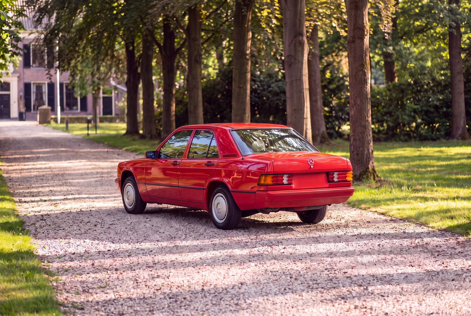 Mercedes-Benz 190-Serie (1984) — صورة 77