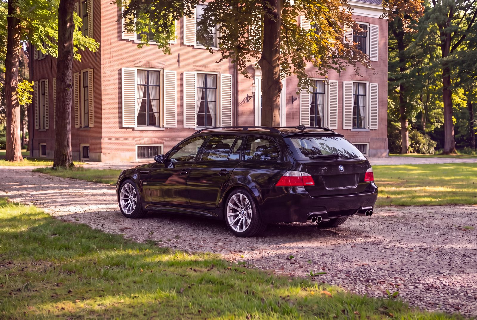BMW M5 (2007) — foto 107