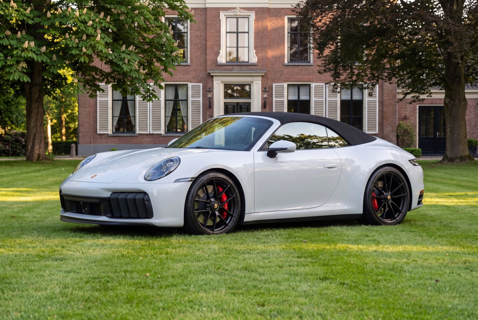 Porsche 911 (2024) — foto 121